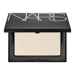 HIGHLIGHTING POWDER