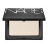 HIGHLIGHTING POWDER