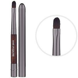 PINCEL N°304 PARA LABIOS CON TAPA