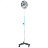 Lampara de pie rodable