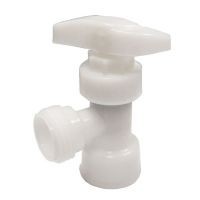 Llave angular de 1/2" a 1/2"