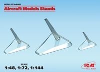 Aircraft Models stands