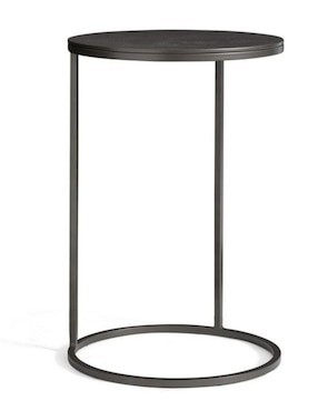 Mesa lateral Duke de hierro